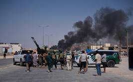 Siria: una explosión en un depósito de armas deja 14 muertos cerca de Sarmada