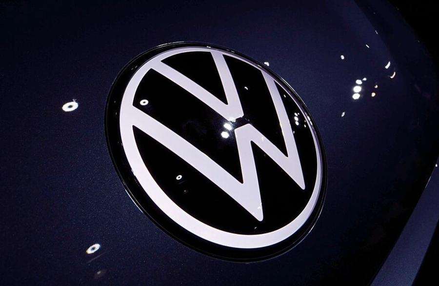 Volkswagen prepares painful restructuring with up to 50,000 jobs at risk