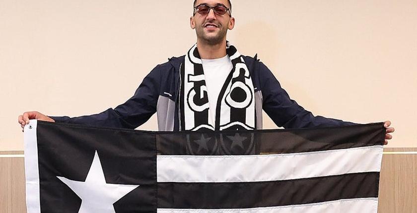 Hakim Ziyech rejoint Botafogo et se lance un nouveau défi au Brésil