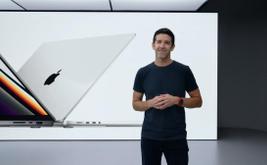 Apple: John Ternus Faces a Crucial First Test Between Foldable iPhone and AI Delays