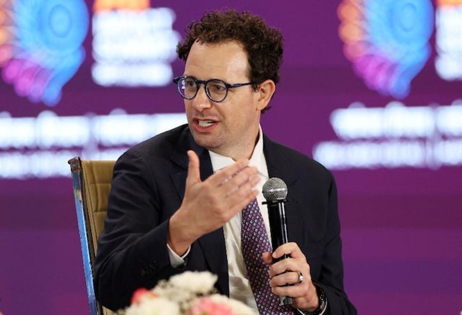 Anthropic urges AI companies to slow down model development