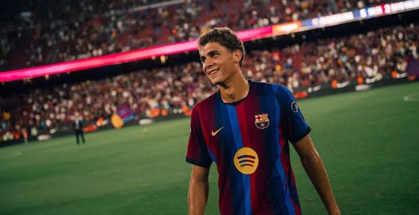 Hamza Abdelkarim extends contract with FC Barcelona until 2030