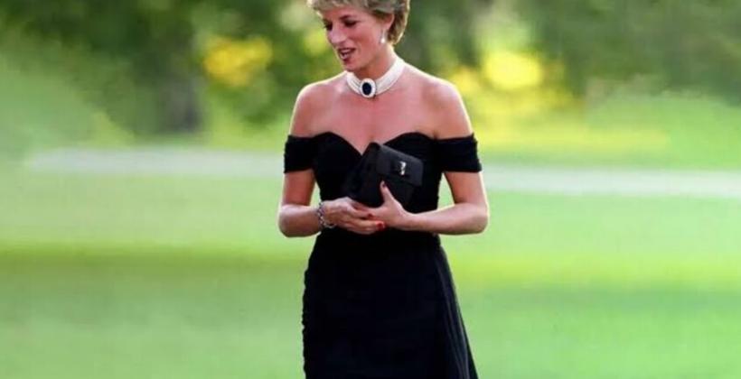 El icónico vestido de venganza de la Princesa Diana regresa a la subasta tras tres décadas