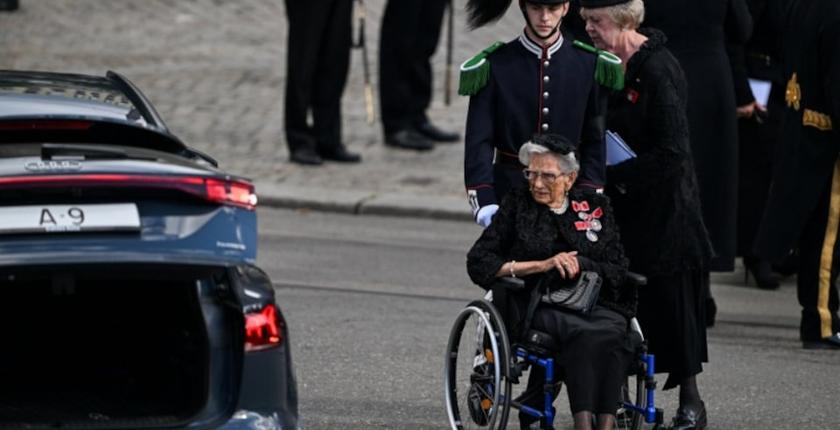 La princesse Astrid de Norvège meurt à 94 ans, deux jours après les funérailles du roi Harald
