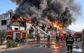 Un incendie se propage dans une zone industrielle à Fahs-Anjra
