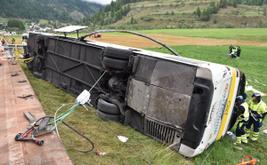 Suisse : cinq morts et 40 blessés dans l’accident d’un car de touristes néerlandais