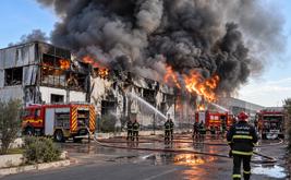Incendie dans la zone industrielle TAC 1 à Fahs-Anjra, trois unités touchées
