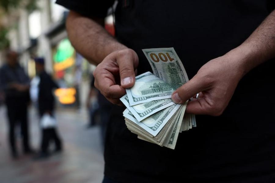 Iran: Tehran Claims Sufficient Foreign Reserves Despite US Sanctions