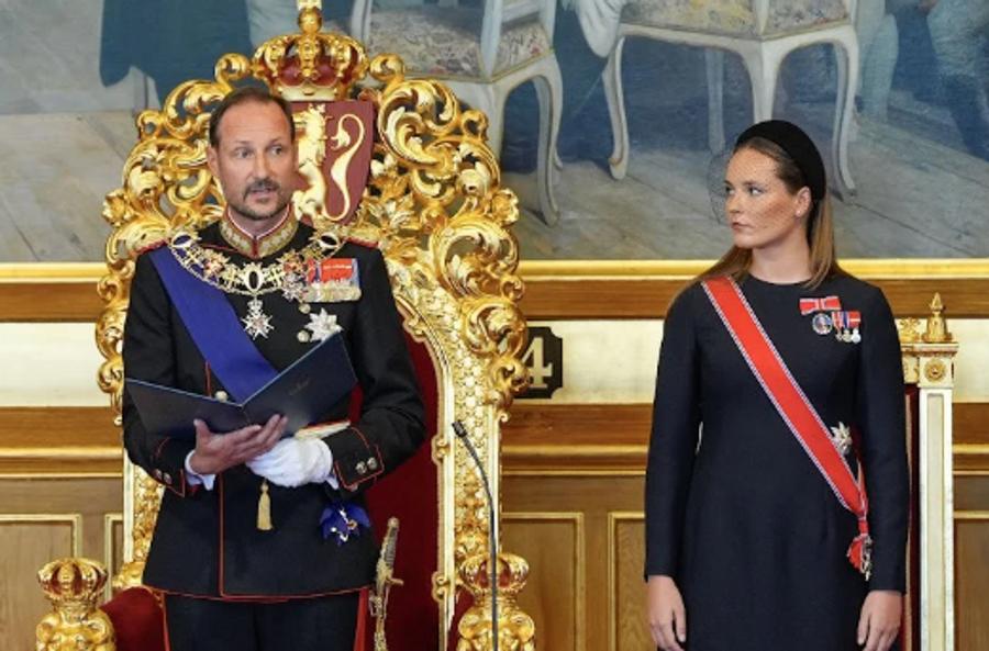 Haakon VIII takes constitutional oath as Norway’s new king