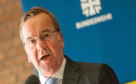 German defence minister backs record military budget for 2027