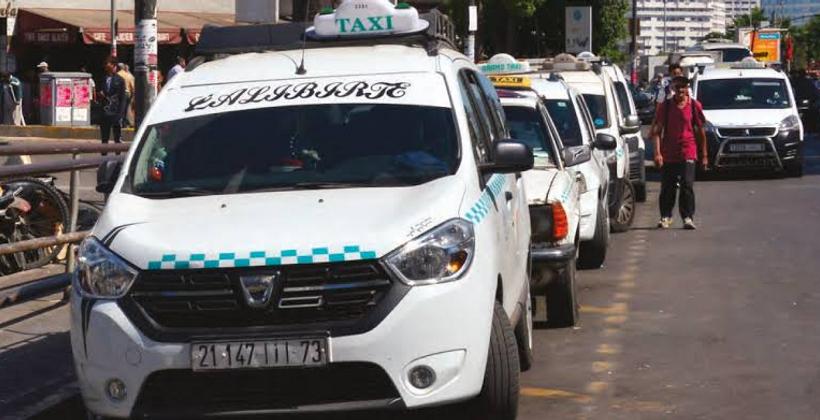 Taxis : les syndicats dénoncent la baisse de 40 % de l’aide au transport