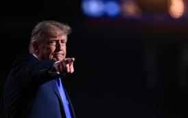 États-Unis : Donald Trump promet un dividende de 5 000 dollars aux adultes en cas de victoire républicaine
