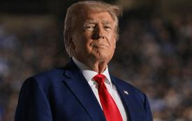 Trump urges countries benefiting from Hormuz security to share US protection costs