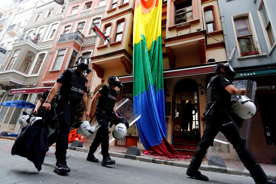 Turkey intensifies LGBT crackdown as activists and rights groups protest