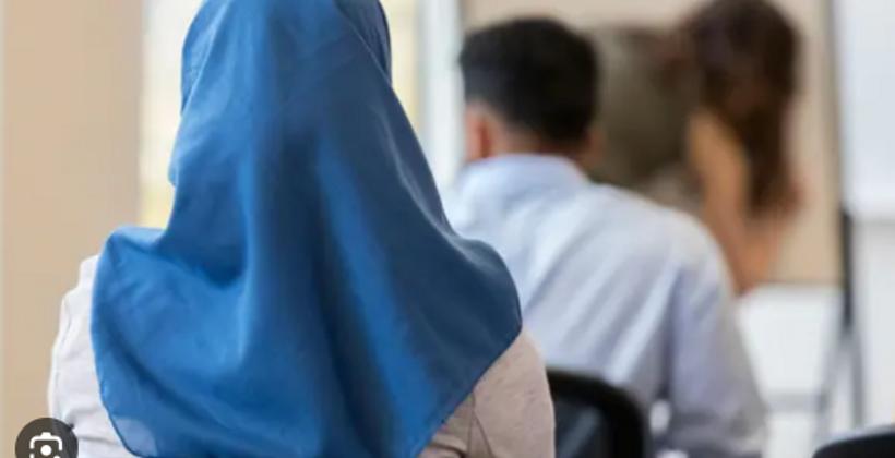 النمسا تحظر على التلميذات دون سن 14 عاما ارتداء الحجاب