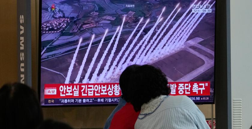Corea del Norte realiza ejercicios con artillería de largo alcance y misiles
