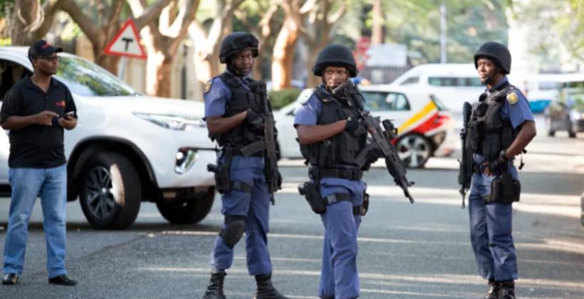 África do Sul enfrenta novo escrutínio sobre violência armada e altas taxas de homicídio