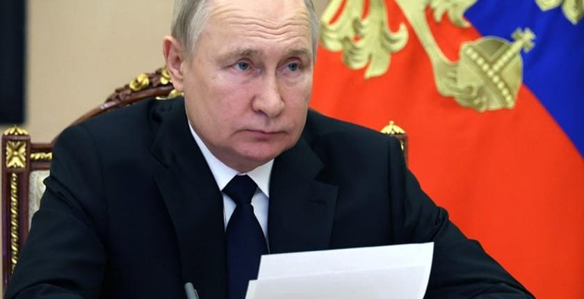 G20 : Zelensky se dit prêt à rencontrer Poutine, le Kremlin ferme la porte
