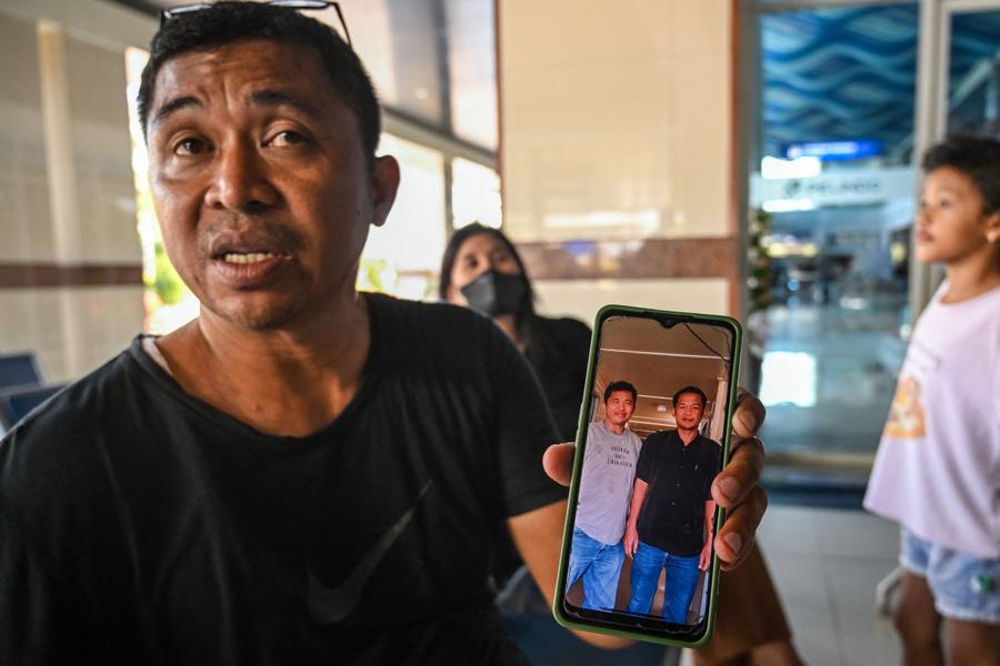 Indonesia: seis muertos y 129 desaparecidos tras el vuelco de un ferry