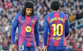 Barcelona ⴰⴷ ⵜⵉⵍⵉ ⴷ ⵜⴰⵖⵍⴰⵎⵜ ⵏ Levante ⴷⴻⴳ La Liga.