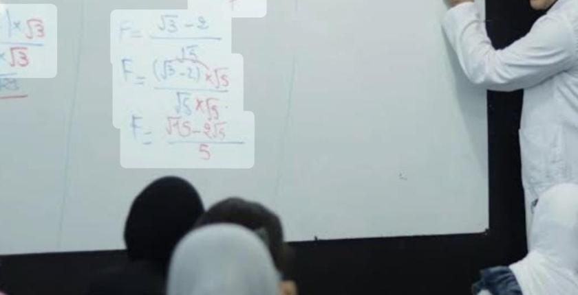 وزارة التربية تحسم الجدل بشأن الساعات الإضافية بمؤسسات الريادة