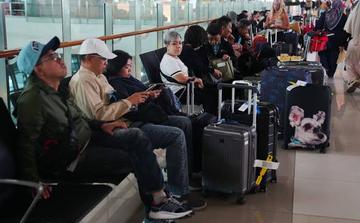Indonésia: seis aeroportos fechados após erupção do Anak Krakatoa
