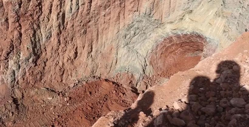 مأساة ريان تتكرر بالجزائر.. وفاة طفل بعد 4 أيام عالقا في بئر