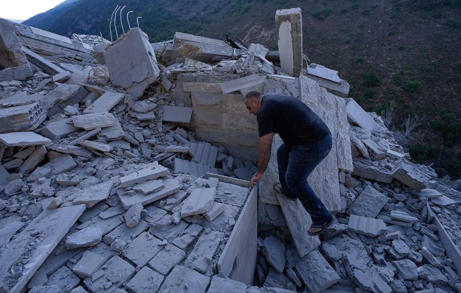 לבנון: ארבעה הרוגים בהתקפות ישראליות חדשות, הפסקת האש עם חיזבאללה מתערערת