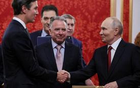 Ukraine War: Trump's Envoys Arrive in Kiev After Meeting with Putin in Moscow