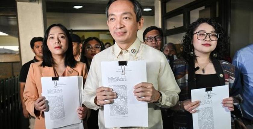 Philippines: President faces citizen-led impeachment petition