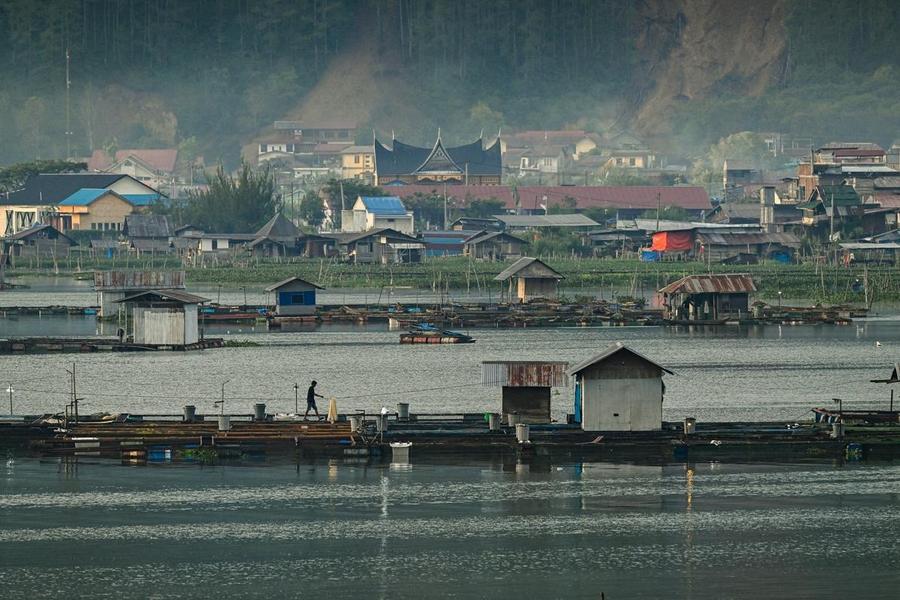 Indonésie : un glissement de terrain à Java fait au moins sept morts et des dizaines de disparus