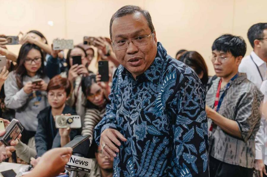 Indonesia stock exchange CEO resigns after historic market crash