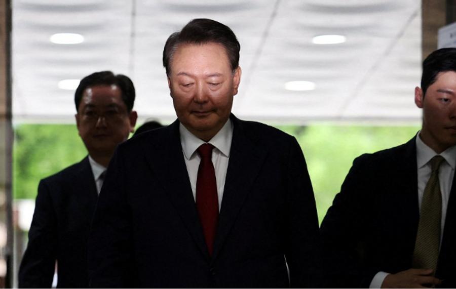 韩国前总统尹锡烈因戒严危机被判五年监禁