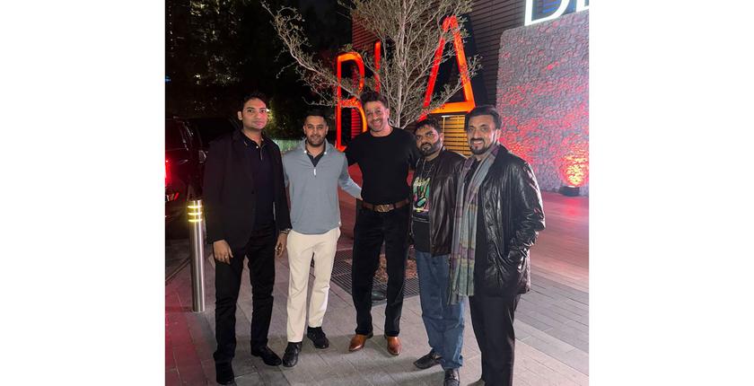 भारतीय अरबपति पर्ल कपूर की कंपनी Kyvex ने बॉलीवुड अभिनेता रजत बेदी और एआई विशेषज्ञ रविंद्र वर्ना के साथ मिलकर संप्रभु एआई विजन को गति देने के लिए अपने नेतृत्व को मजबूत किया है।