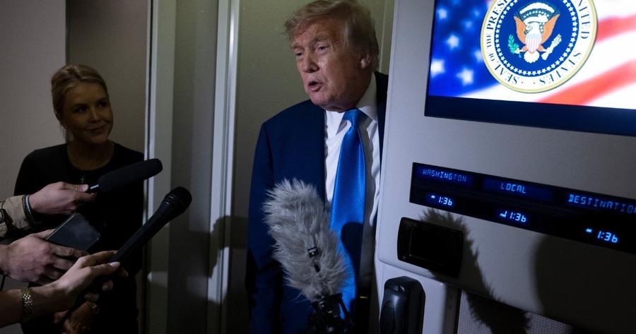 Iran : Trump encourage la contestation et promet un soutien aux manifestants