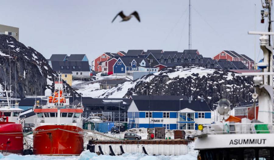 Danish and Greenlandic leaders meet Vance amid Trump annexation push