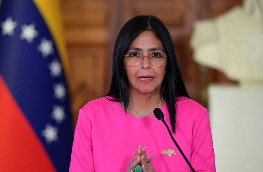 Trump exige acceso total a las reservas de petróleo de Venezuela