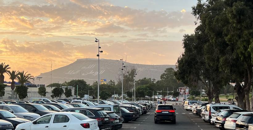 Agadir : le retour du stationnement payant suscite des inquiétudes