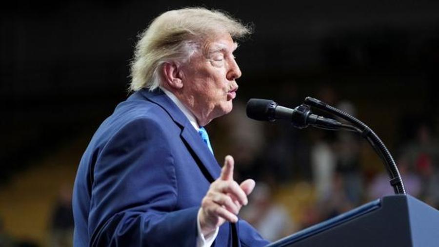 Donald Trump announces a $90 payment for Medicare beneficiaries