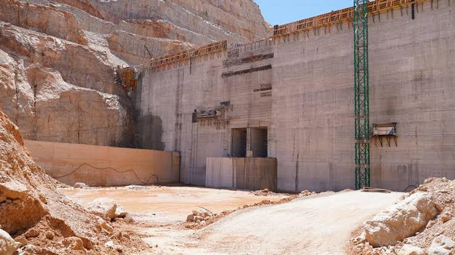 Kheng Grou dam in Figuig nears completion with 2026 delivery target
