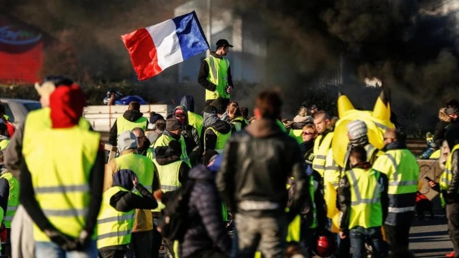 France : les gilets jaunes annoncent une nouvelle mobilisation le 24 octobre