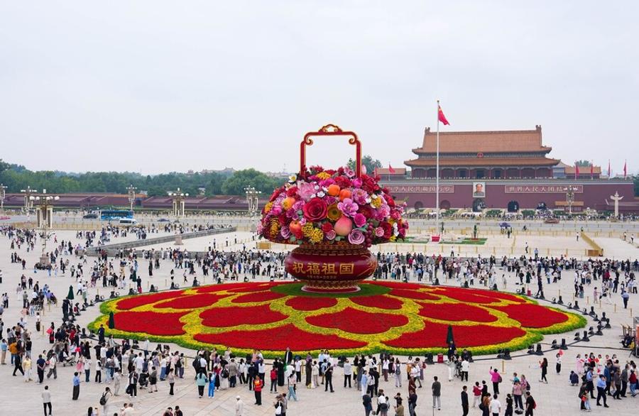Economia da China cresce 4,5% no terceiro trimestre, superando previsões