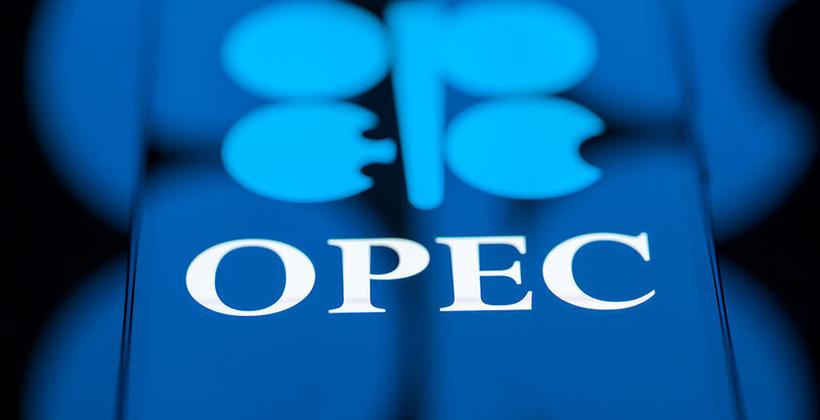 OPEC+ rinvia la revisione chiave per le quote di produzione di petrolio del 2027