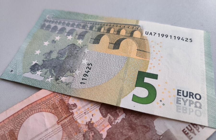 Euro zone inflation climbs to three-year high, putting pressure on ECB