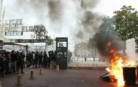 France : plus de 300 policiers et gendarmes blessés lors du blocage des lycées