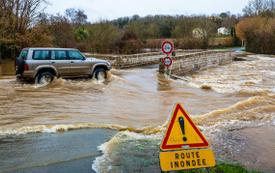 France : sept départements du Sud en vigilance orange face aux crues et aux inondations