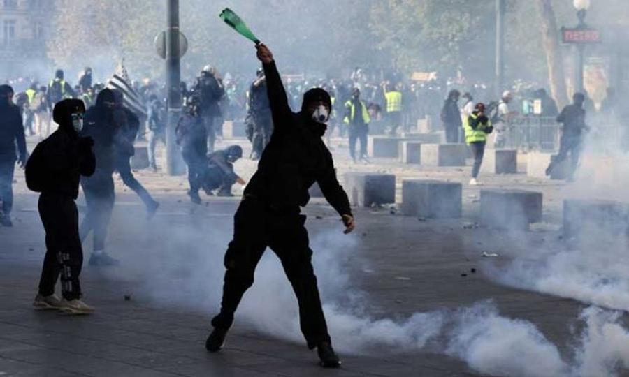 توقيف 1800 شخصا في باريس على خلفية أعمال عنف أثناء الاحتجاجات