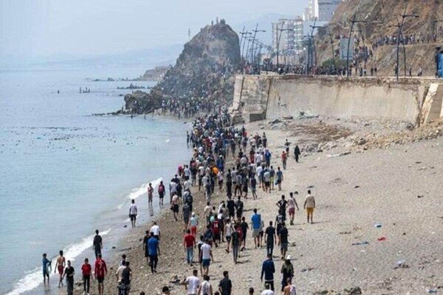 إيطاليا تمدد تعليق اتفاقية شنغن مع إسبانيا
