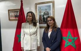 أفيلال تتسلم وزارة الطاقة وتعلن تمسكها باستمرارية المشاريع