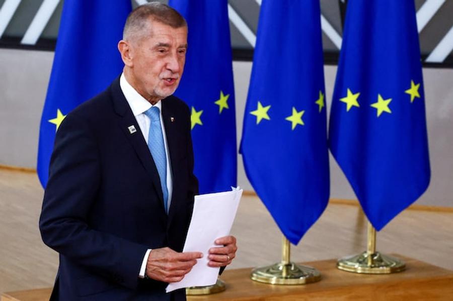 République tchèque : Andrej Babiš essuie un revers électoral au Sénat
